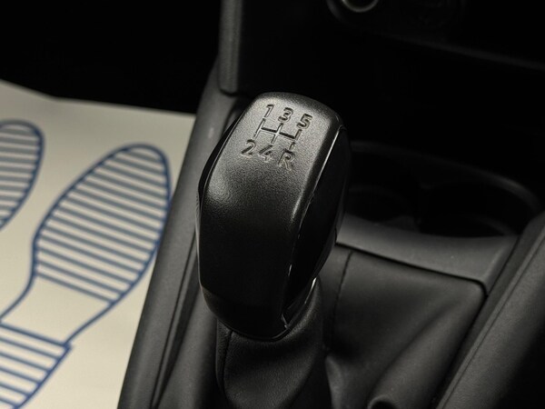 Used Peugeot 208 2018 for sale - 76179444: Photo 53