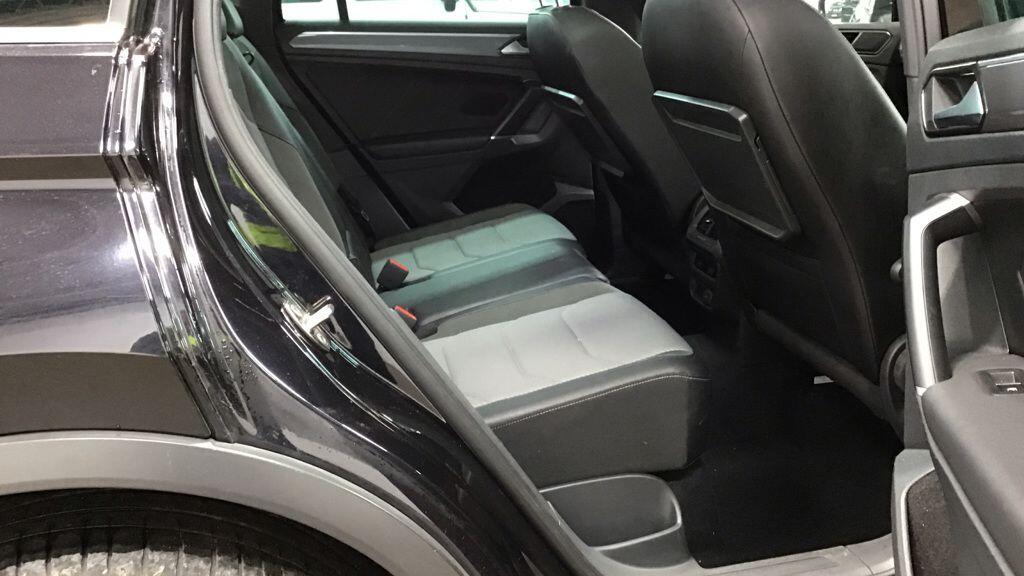 Used Volkswagen Tiguan 2017 for sale - 77853164: Photo 8