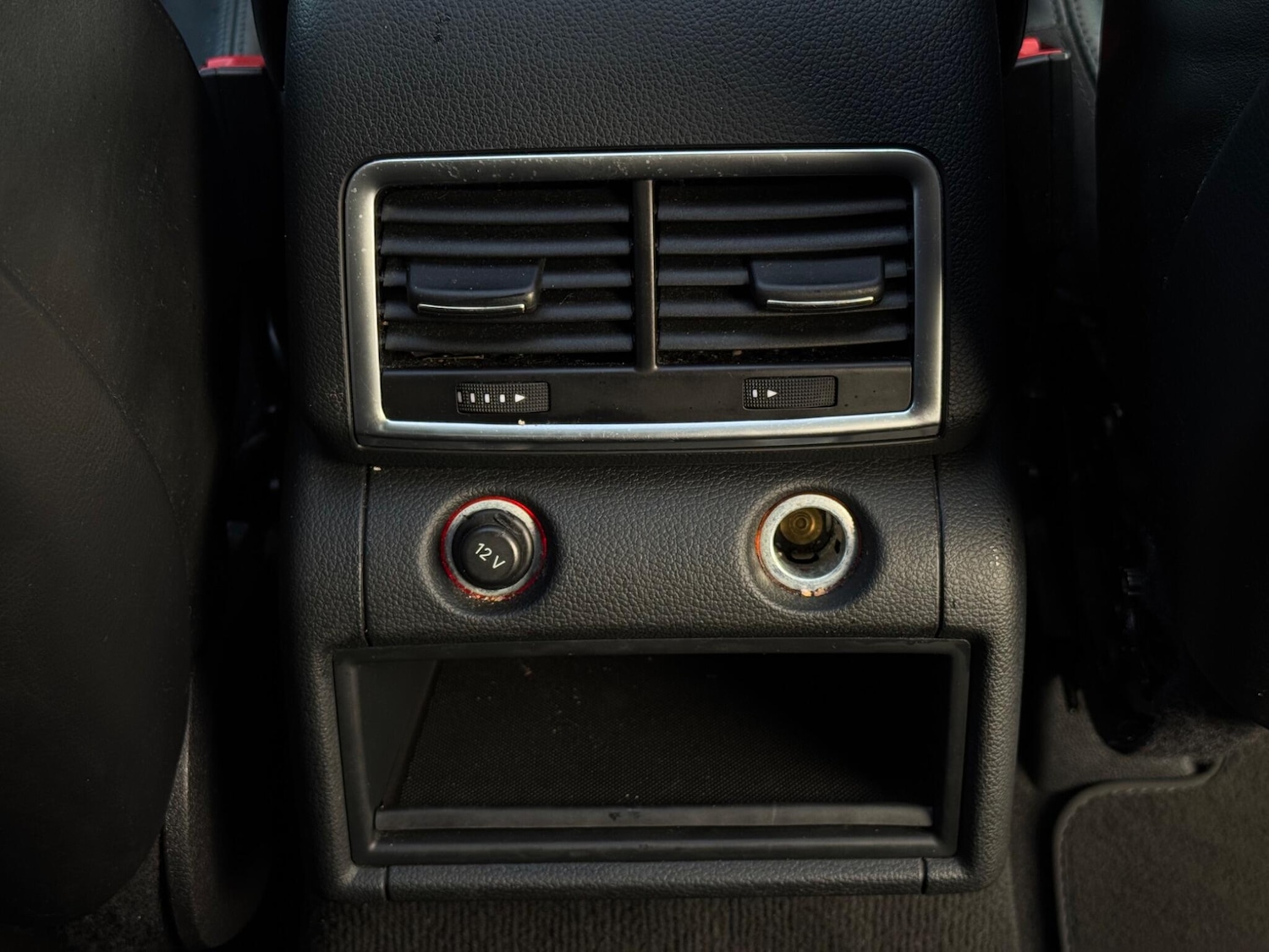 Used Audi Q7 2015 for sale - 76671331: Photo 69