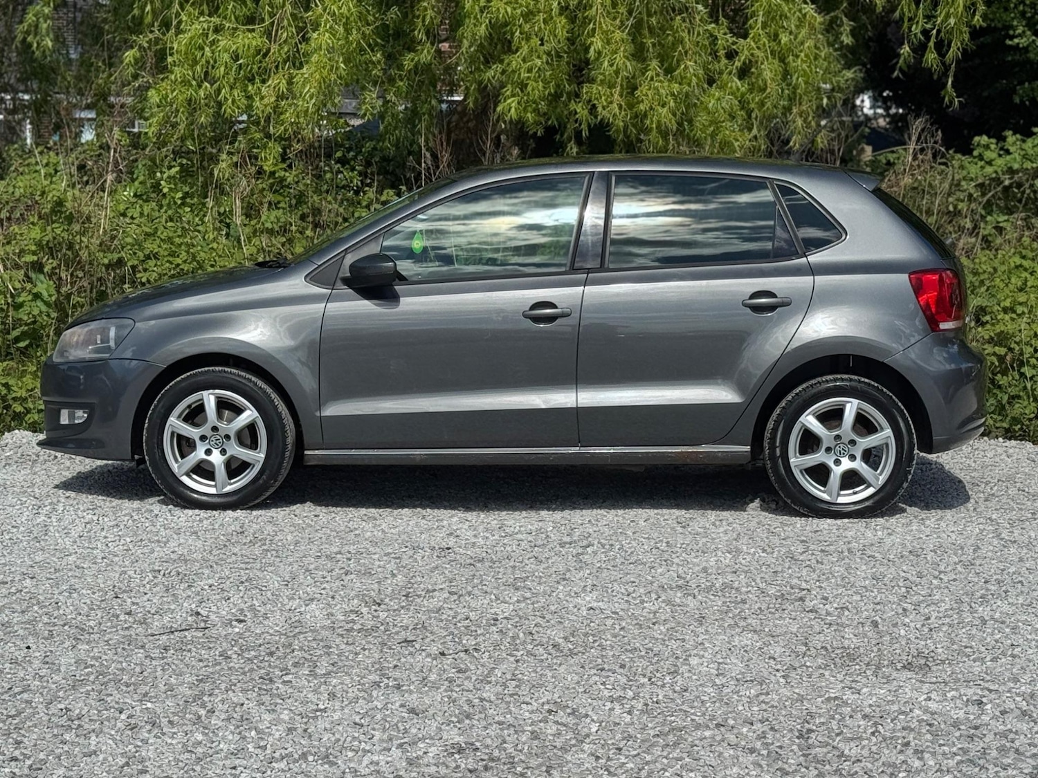 Used Volkswagen Polo 2011 for sale - 76753215: Photo 9
