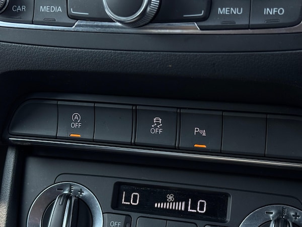 Used Audi Q3 2013 for sale - 74920197: Photo 38