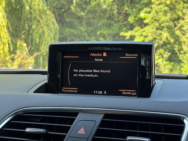 Used Audi Q3 2013 for sale - 74920197: Photo 54