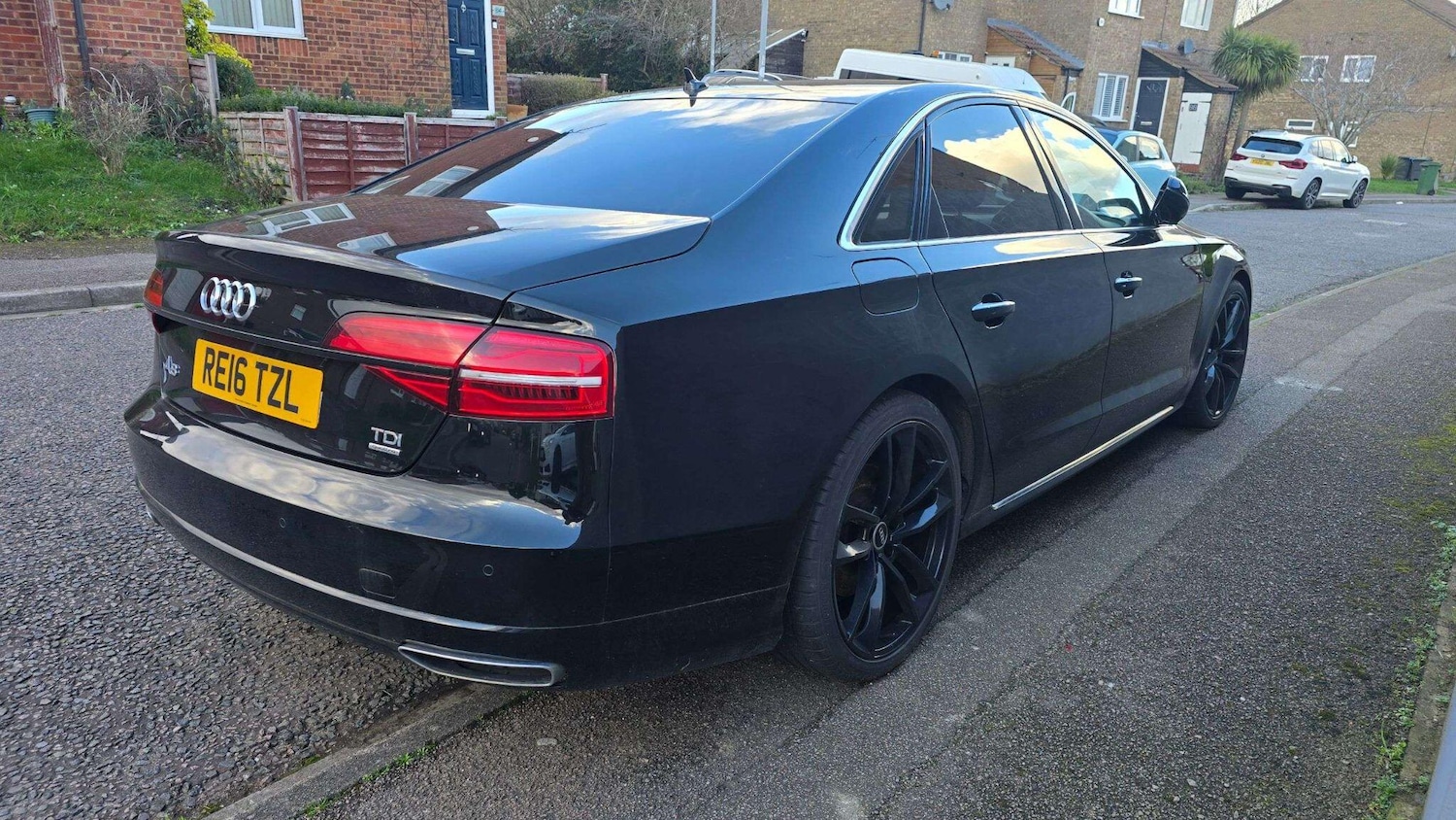 Used Audi A8 for sale - 77977592: Photo 4