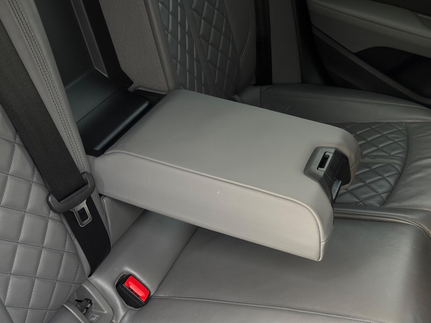 Used Audi S4 2017 for sale - 76886604: Photo 57