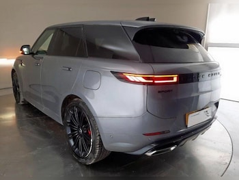 2023 (73) - 3.0 P460e 38.2kWh Dynamic SE Auto 4WD Euro 6 (s/s) 5dr