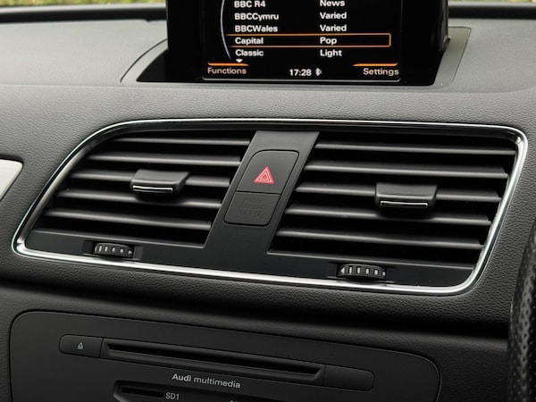 Used Audi Q3 2014 for sale - 74408257: Photo 43