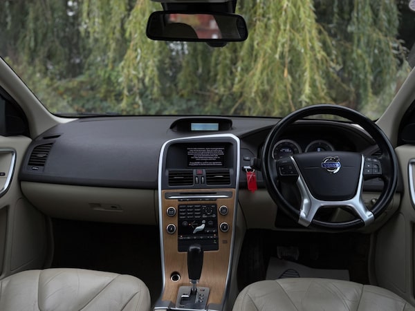 Used Volvo XC60 2009 for sale - 75657887: Photo 16