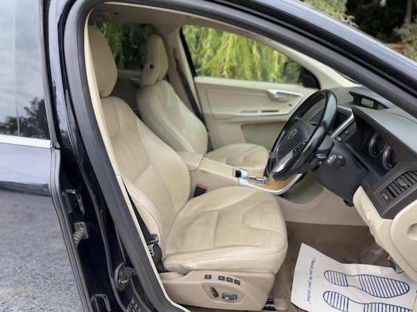 Used Volvo XC60 2009 for sale - 75657887: Photo 17