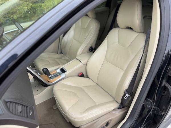 Used Volvo XC60 2009 for sale - 75657887: Photo 23