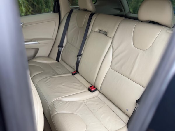 Used Volvo XC60 2009 for sale - 75657887: Photo 26