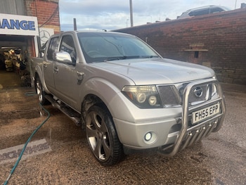 Used Nissan Navara 2006 for sale - 77202601: Photo