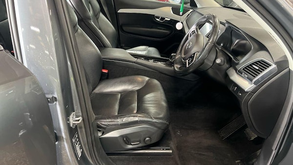 Used Volvo XC90 2018 for sale - 76199842: Photo 7