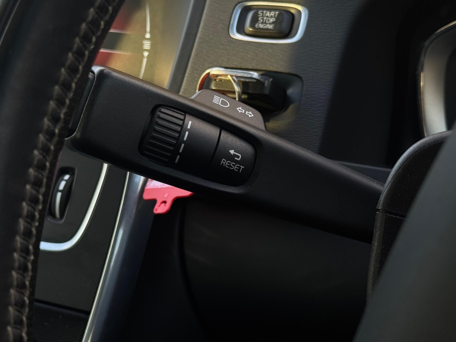 Used Volvo S60 for sale - 76408907: Photo 35