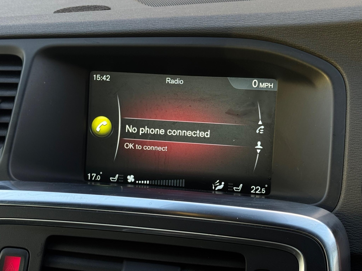 Used Volvo S60 for sale - 76408907: Photo 43