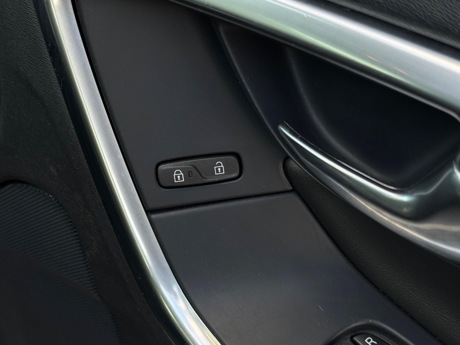 Used Volvo S60 for sale - 76408907: Photo 58