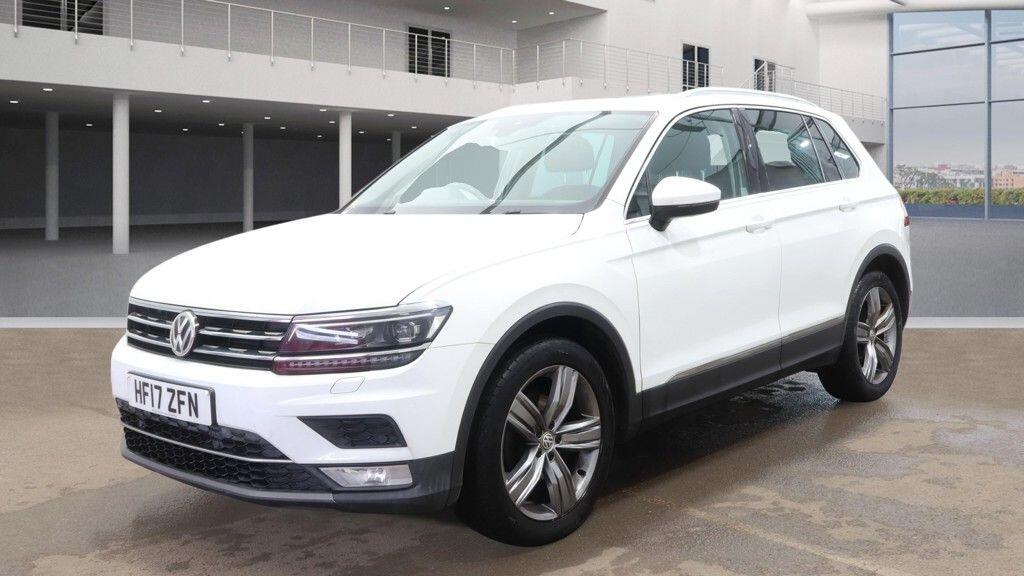 Used Volkswagen Tiguan 2017 for sale - 77898227: Photo 2