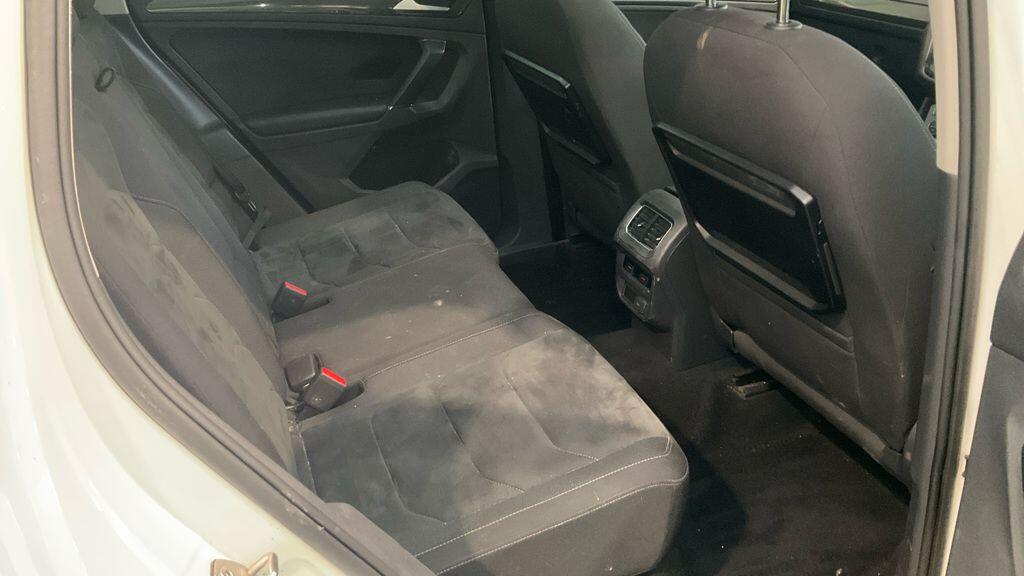 Used Volkswagen Tiguan 2017 for sale - 77898227: Photo 8