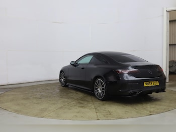 Used Mercedes-Benz E Class 2019 for sale - 77783994: Photo