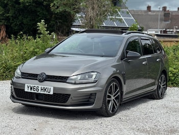 Used Volkswagen Golf 2016 for sale - 78772478: Photo