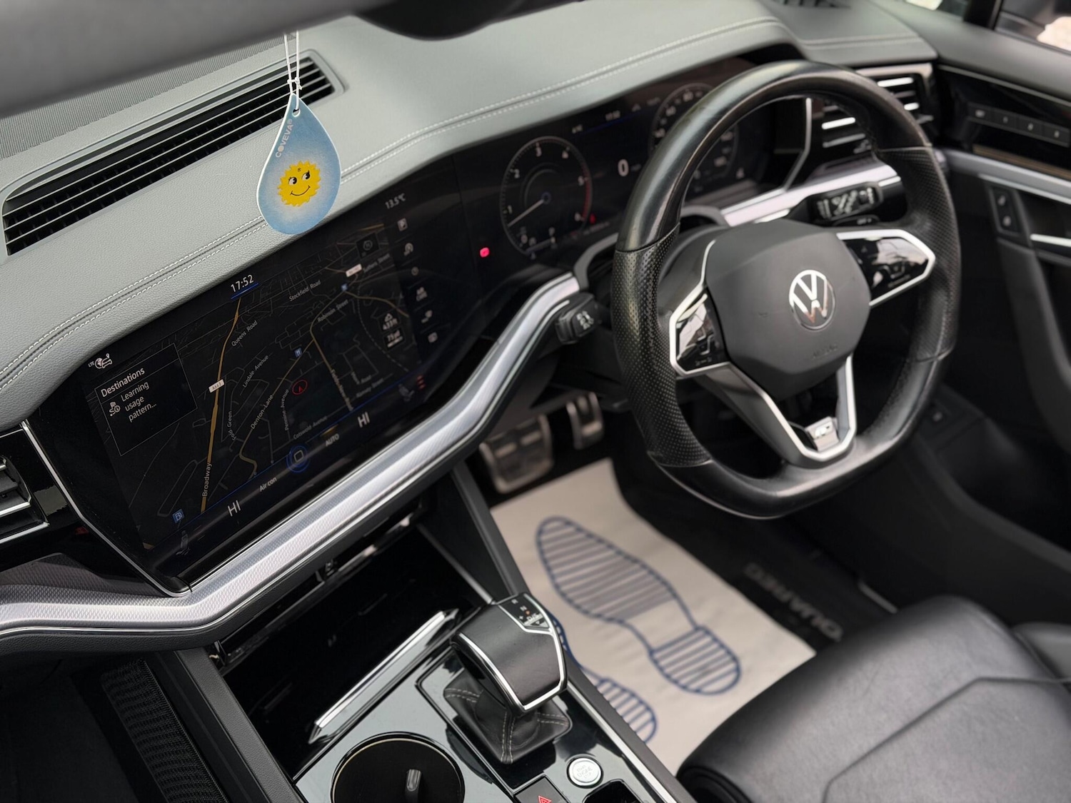 Used Volkswagen Touareg 2021 for sale - 76992277: Photo 27