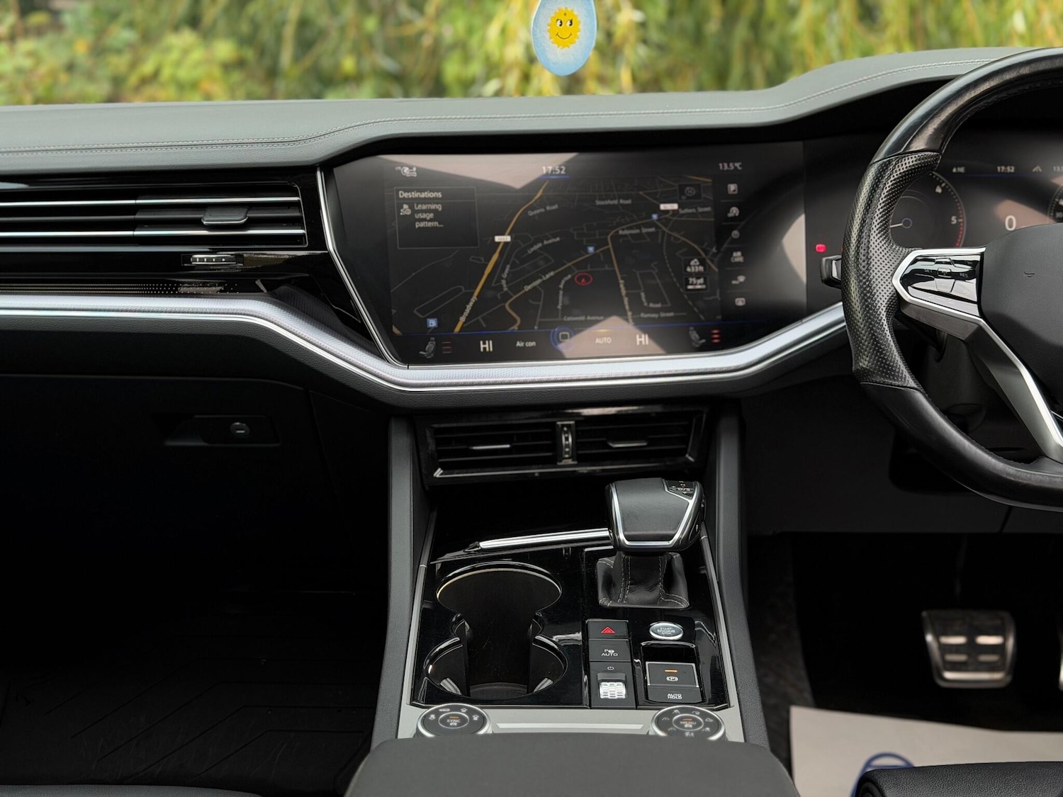 Used Volkswagen Touareg 2021 for sale - 76992277: Photo 28