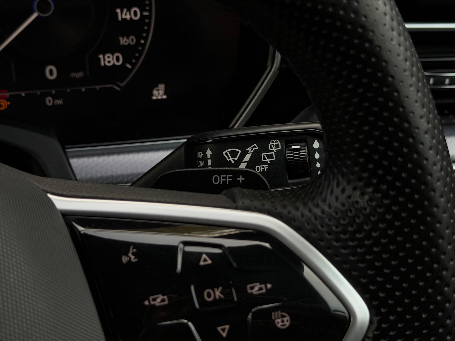 Used Volkswagen Touareg 2021 for sale - 76992277: Photo 34