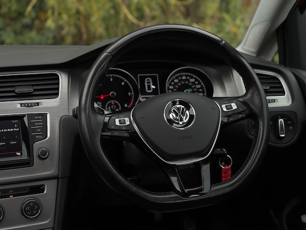 Used Volkswagen Golf 2014 for sale - 75647165: Photo 23