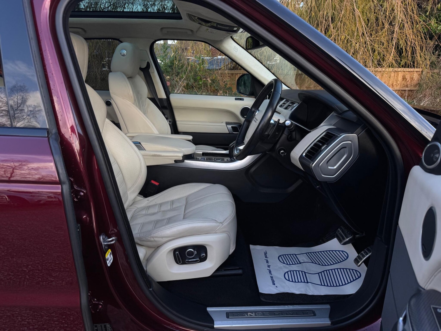 Used Land Rover Range Rover Sport 2015 for sale - 76824339: Photo 18