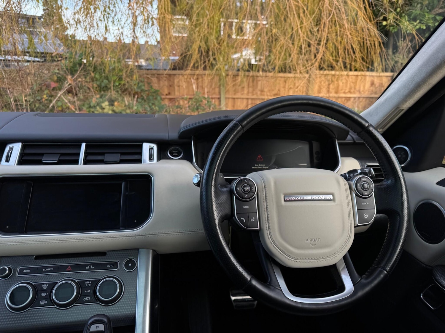 Used Land Rover Range Rover Sport 2015 for sale - 76824339: Photo 30