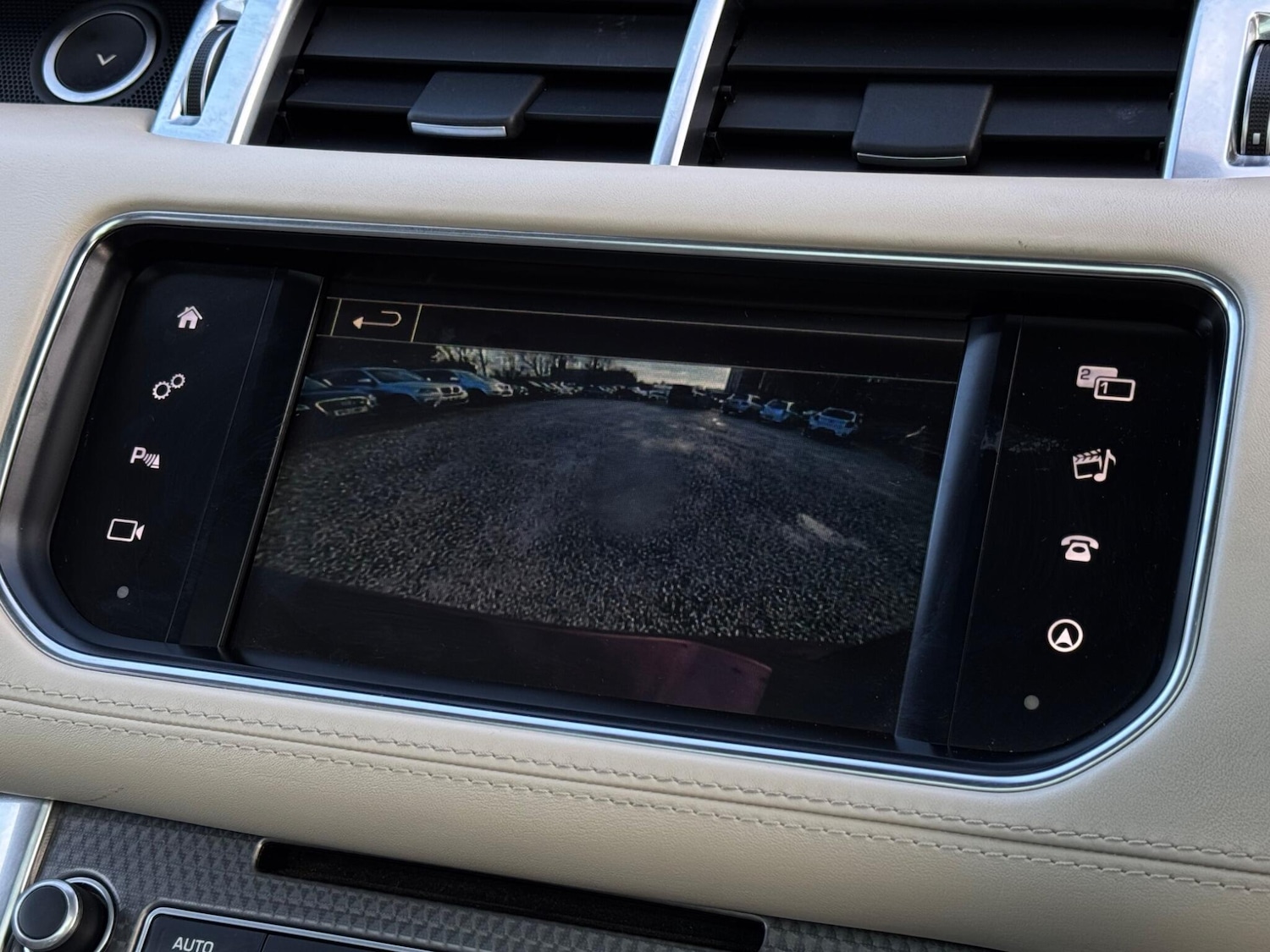 Used Land Rover Range Rover Sport 2015 for sale - 76824339: Photo 51