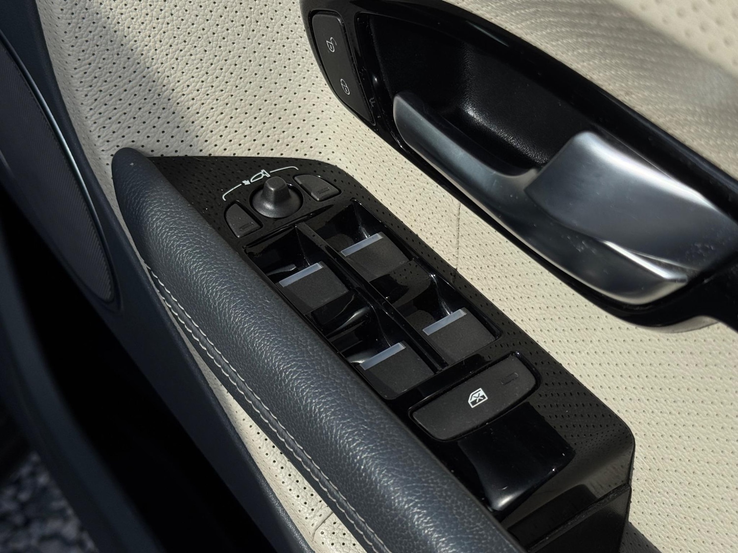 Used Land Rover Range Rover Evoque 2014 for sale - 76991205: Photo 42