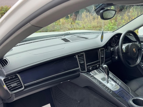 Used Porsche Panamera 2012 for sale - 76200095: Photo 12