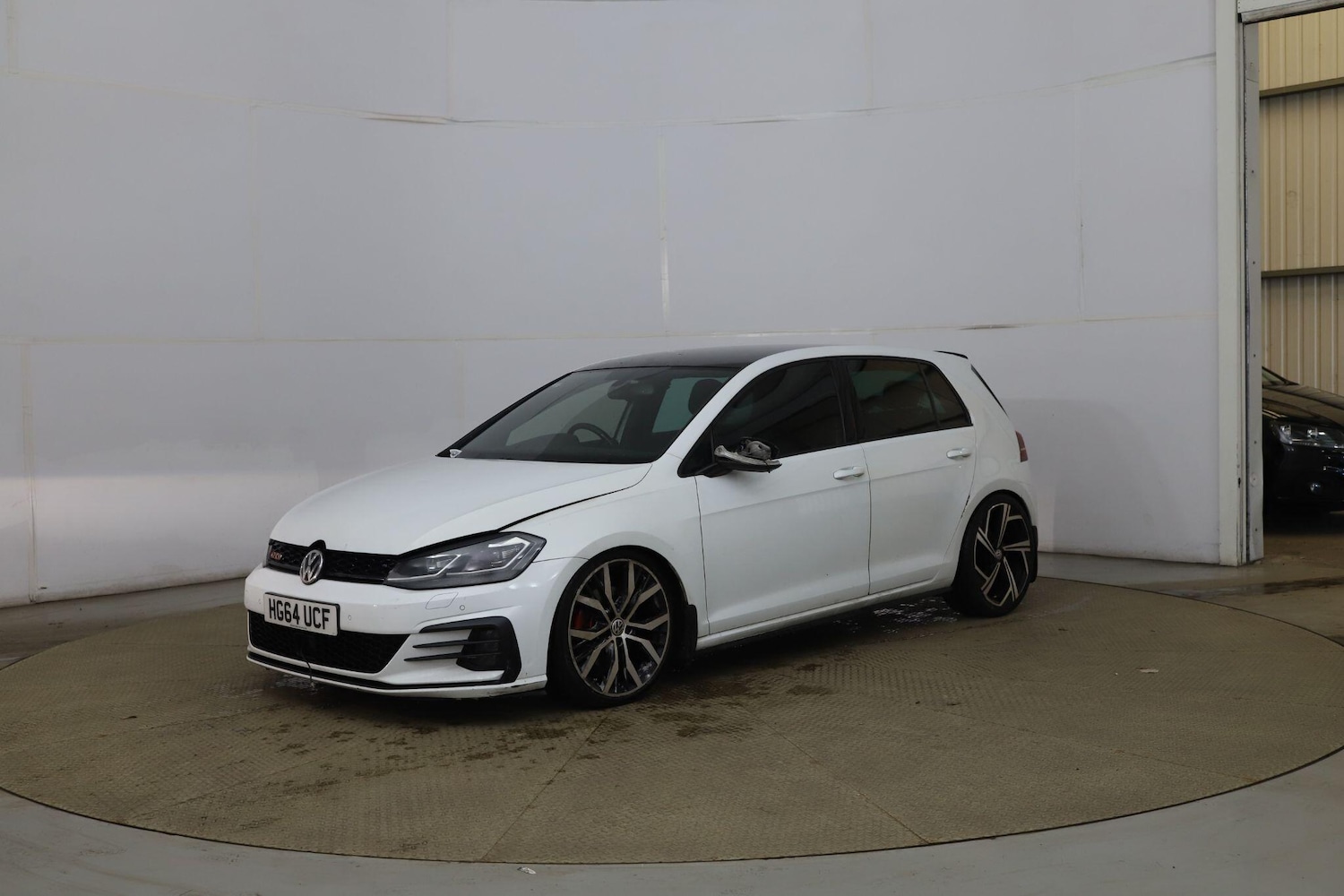 Used Volkswagen Golf 2014 for sale - 77344514: Photo 3