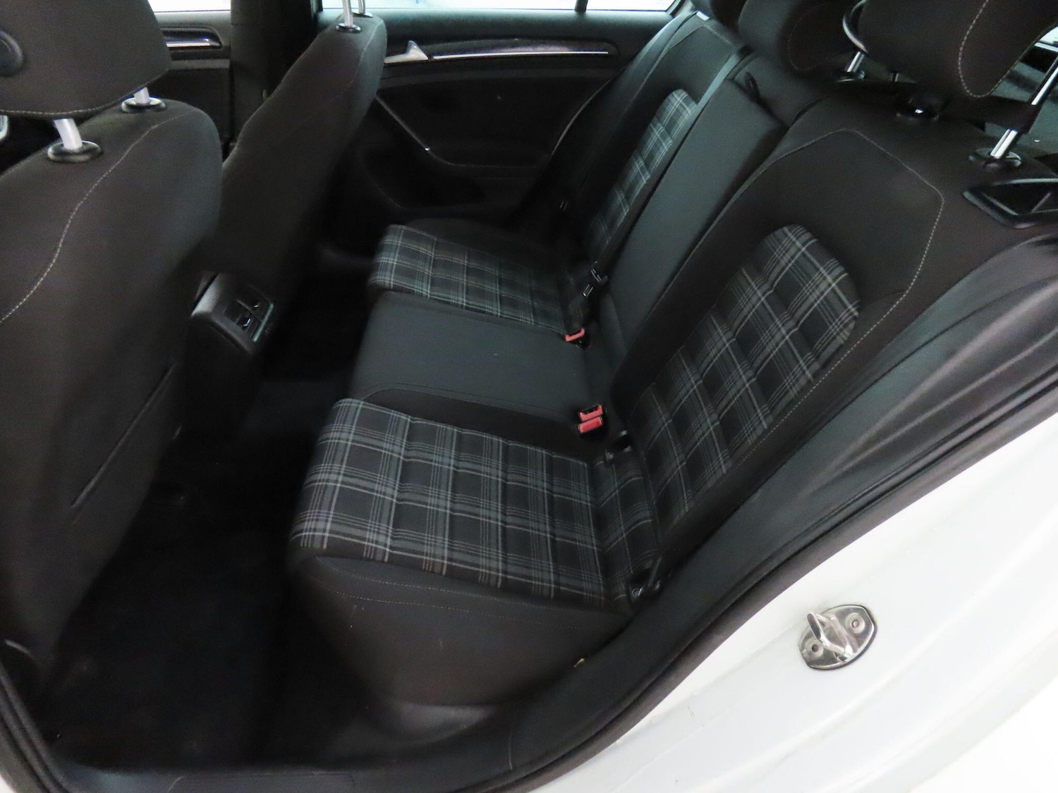 Used Volkswagen Golf 2014 for sale - 77344514: Photo 8