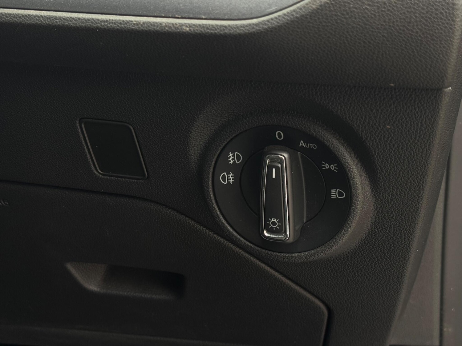 Used SEAT Leon 2016 for sale - 77647189: Photo 37