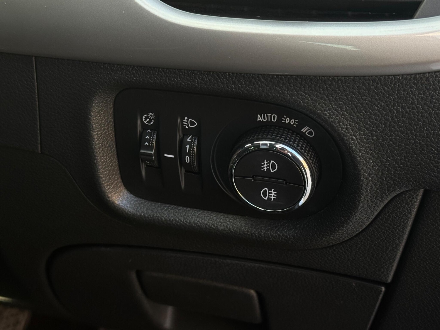 Used Vauxhall Astra 2020 for sale - 76122097: Photo 54