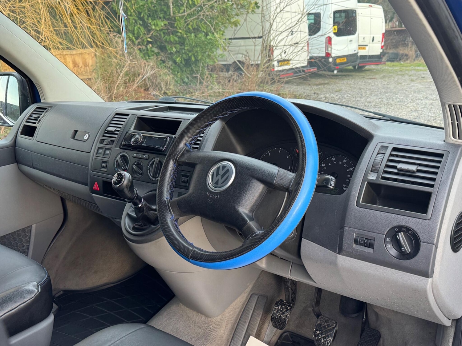 Used Volkswagen Transporter Shuttle 2006 for sale - 77345647: Photo 14