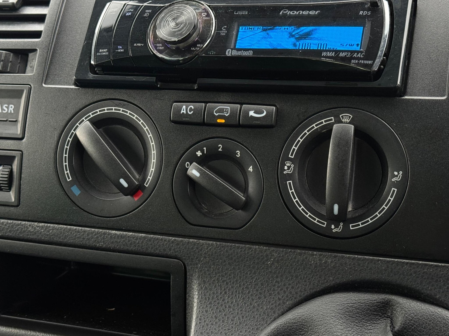 Used Volkswagen Transporter Shuttle 2006 for sale - 77345647: Photo 43