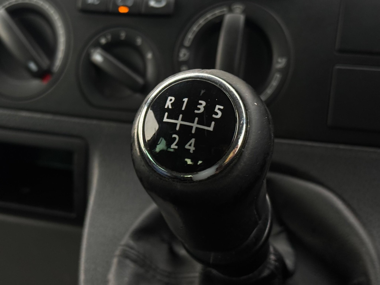 Used Volkswagen Transporter Shuttle 2006 for sale - 77345647: Photo 47