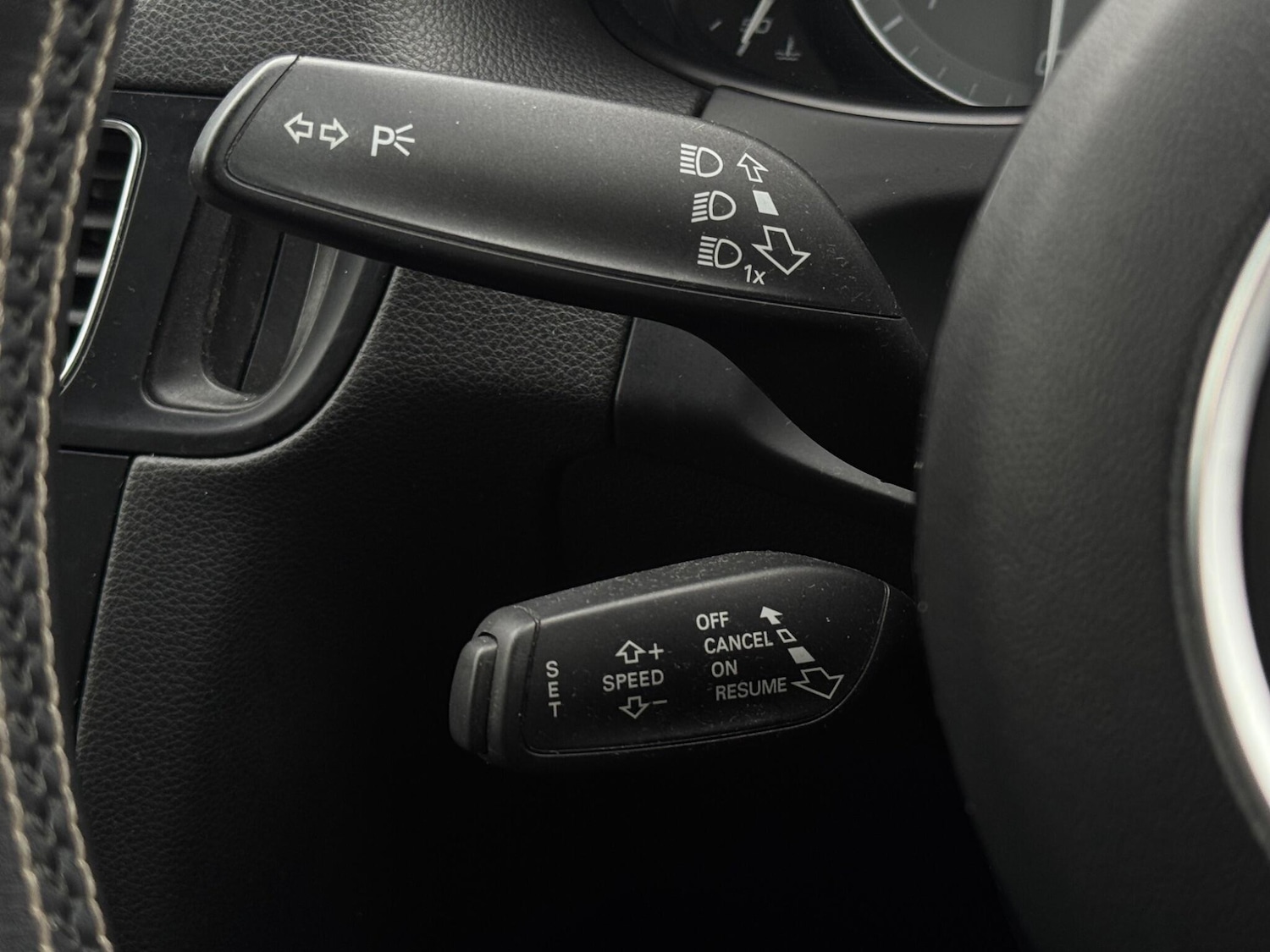 Used Audi SQ5 2014 for sale - 77203444: Photo 37