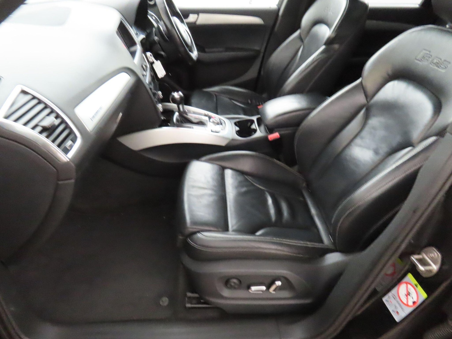 Used Audi Q5 2014 for sale - 77344509: Photo 10