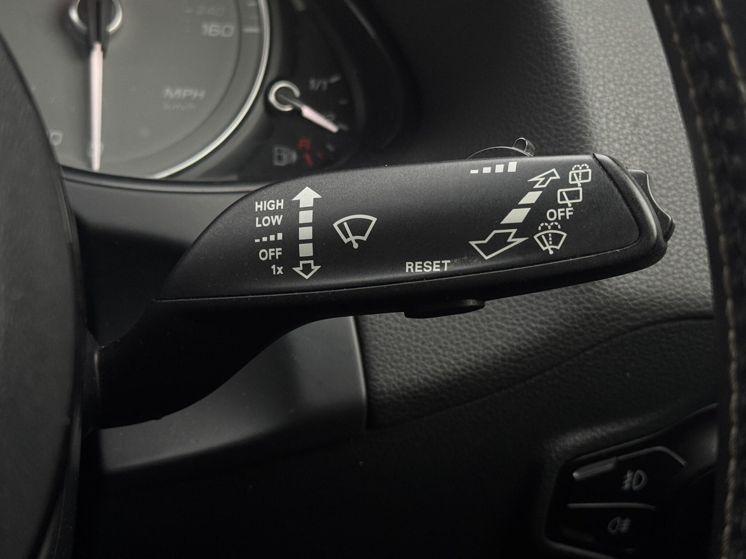 Used Audi SQ5 2014 for sale - 77344509: Photo 43