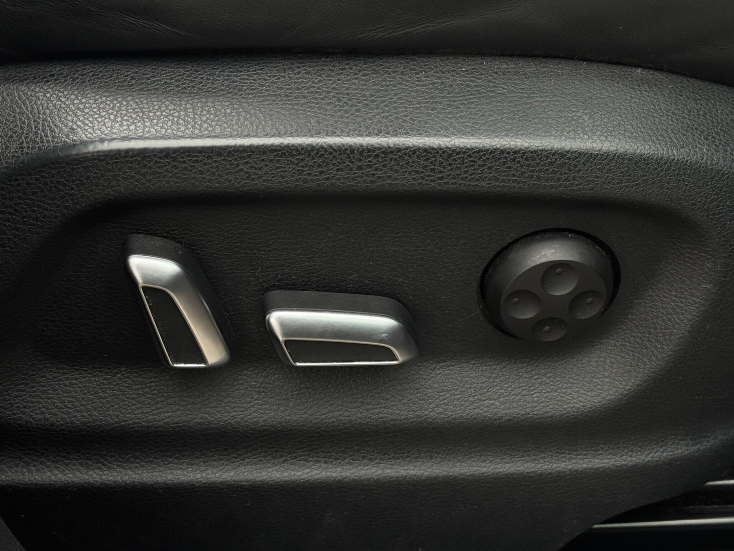 Used Audi SQ5 2014 for sale - 77344509: Photo 72