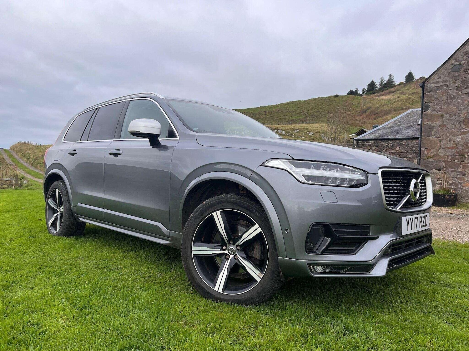 Used Volvo XC90 2017 for sale - 76942435: Photo 1