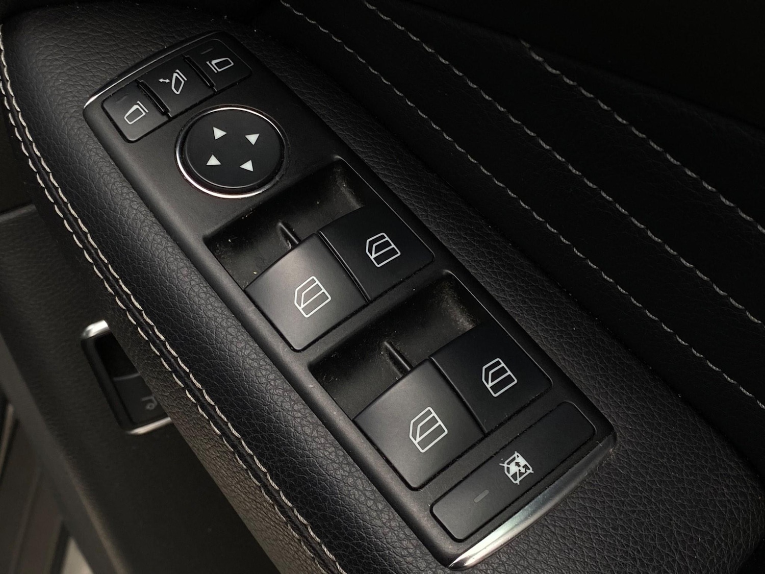 Used Mercedes-Benz M Class 2013 for sale - 77202441: Photo 54