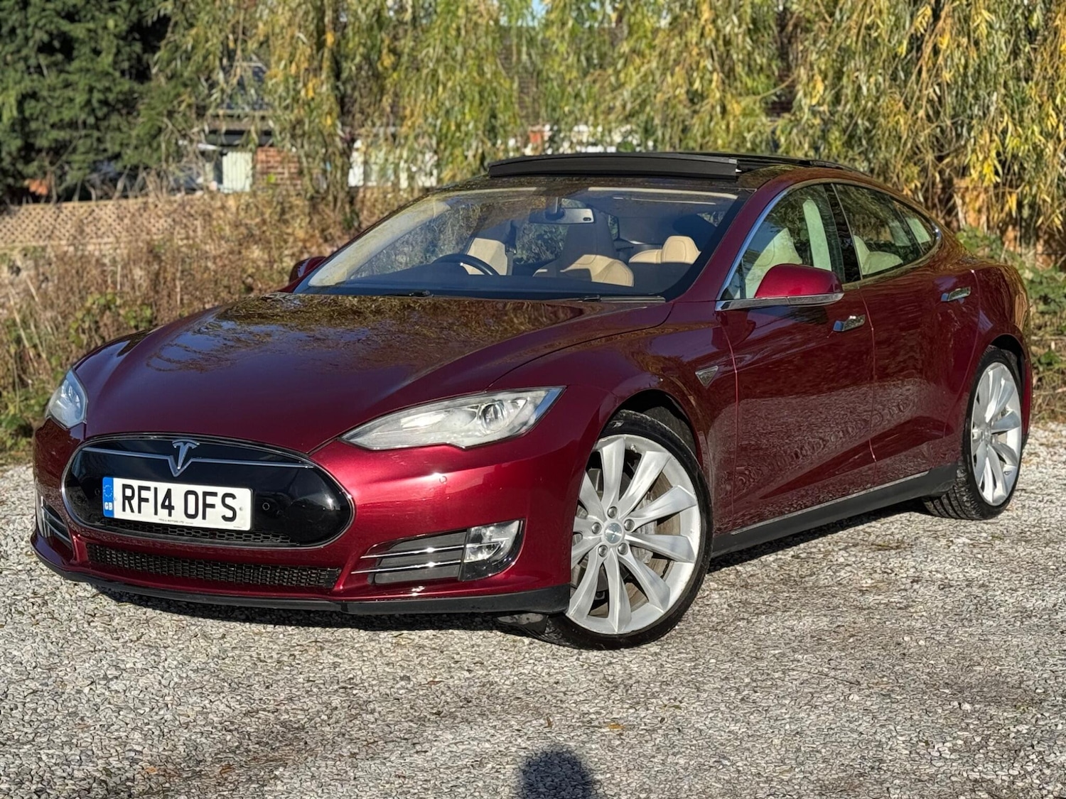 Used Tesla Model S 2014 for sale - 76990447: Photo 2