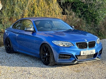 Used BMW 2 Series 2015 for sale - 76606988: Photo