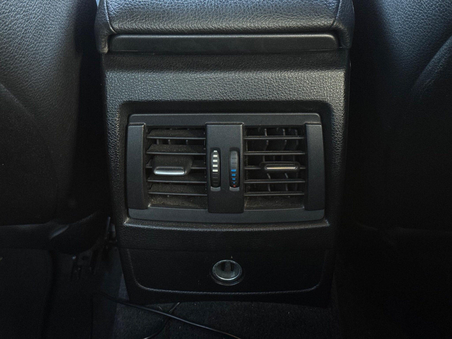 Used BMW 2 Series 2015 for sale - 76606988: Photo 61