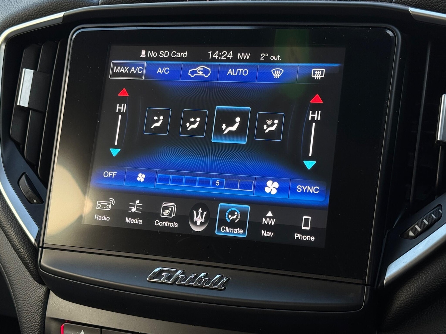 Used Maserati Ghibli 2017 for sale - 77202460: Photo 43