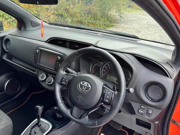 Used Toyota Yaris 2016 for sale - 76259370: Photo 14